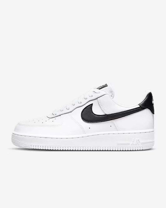 NIKE SHOES - AIR FORCE 1’S - WHITE X BLACK