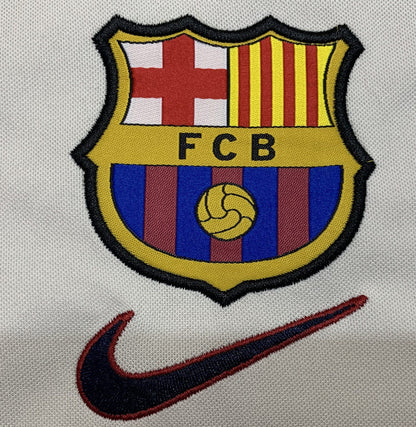 BARCELONA RETRO -  1999 AWAY CREAM
